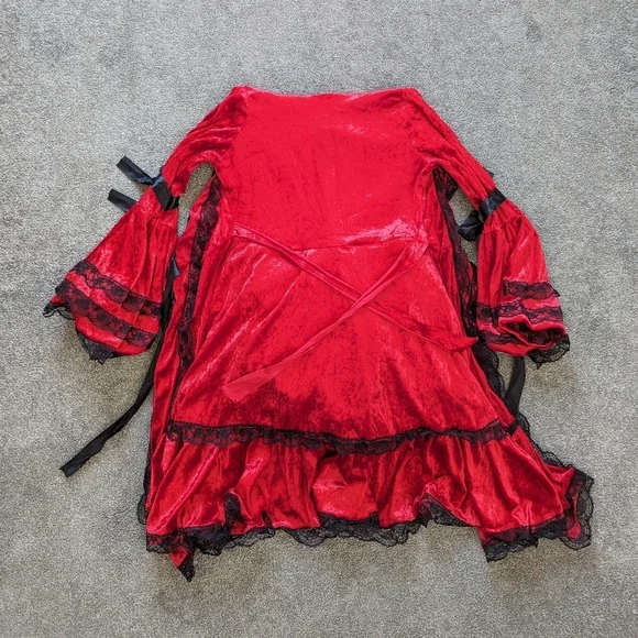 Gothic Red Velvet Red Riding Hood Lolita Costume - Picture 2 of 9